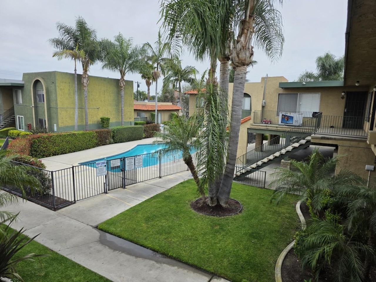 Casa de Mesa Apartments - Photo 3 of 19