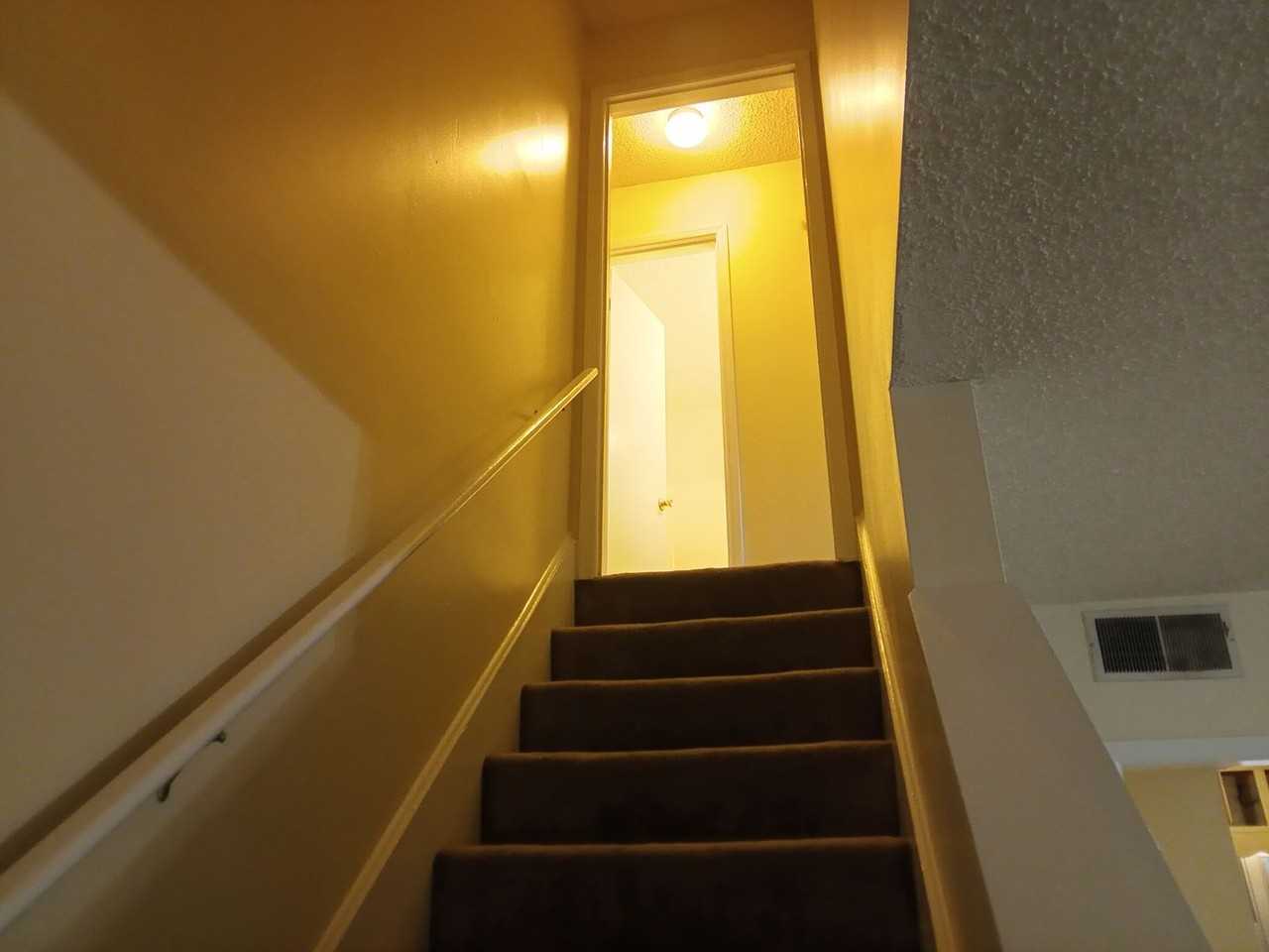 804 N Washington St - Photo 4 of 4