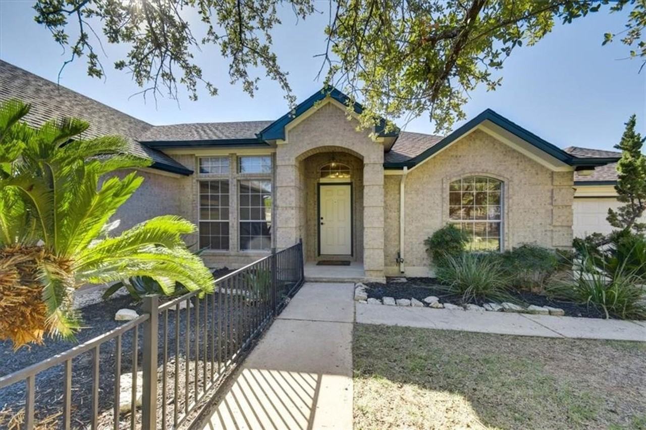 21415 Boggy Ford Rd - Photo 3 of 45