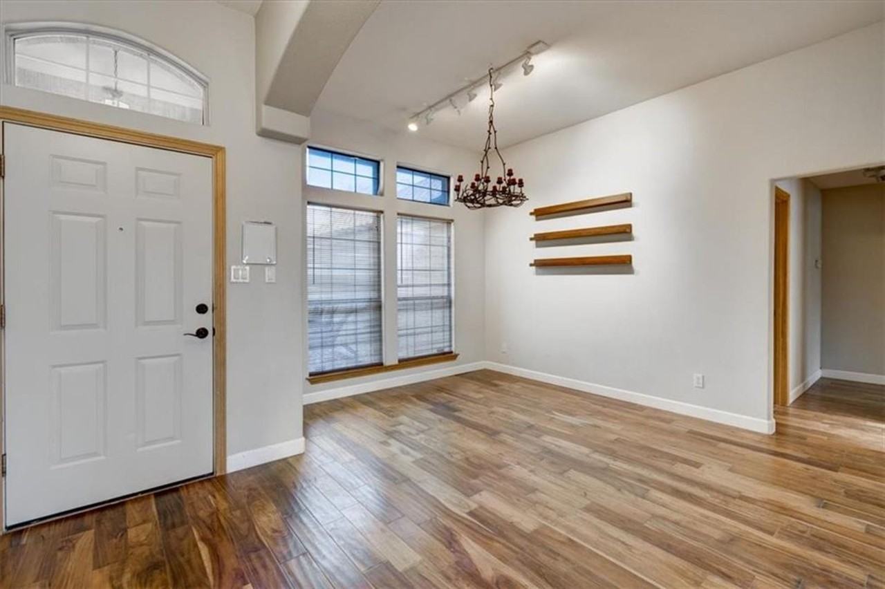 21415 Boggy Ford Rd - Photo 5 of 45