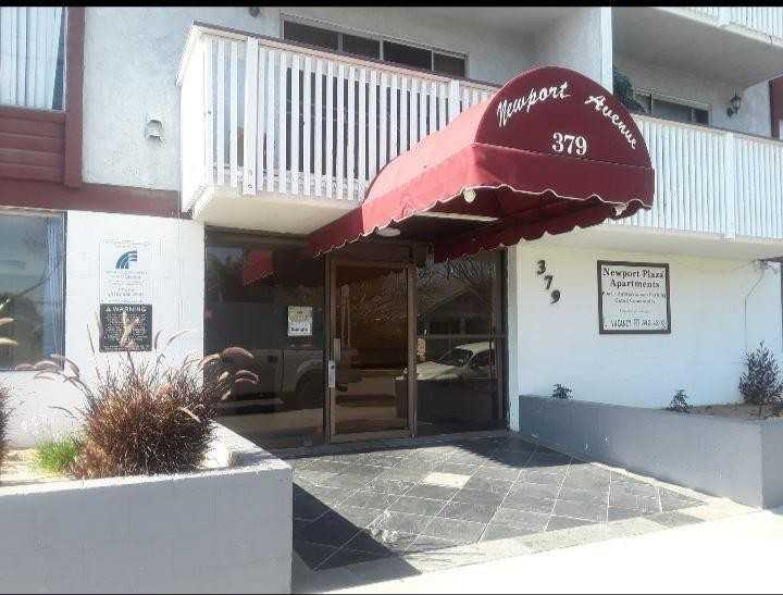 Newport Plaza - Photo 5 of 35