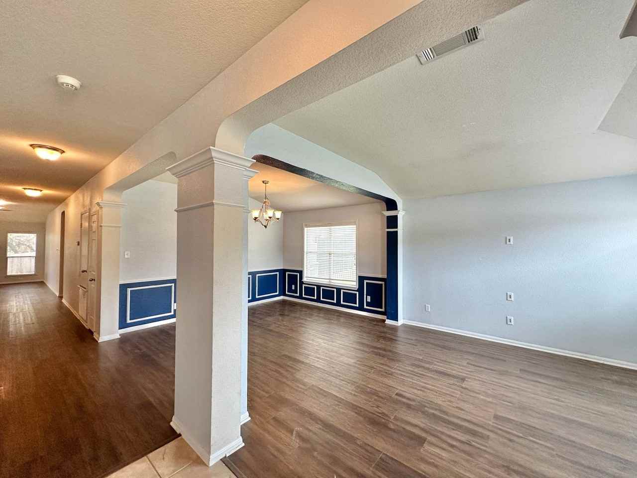 728 Cattail Cir - Photo 2 of 44