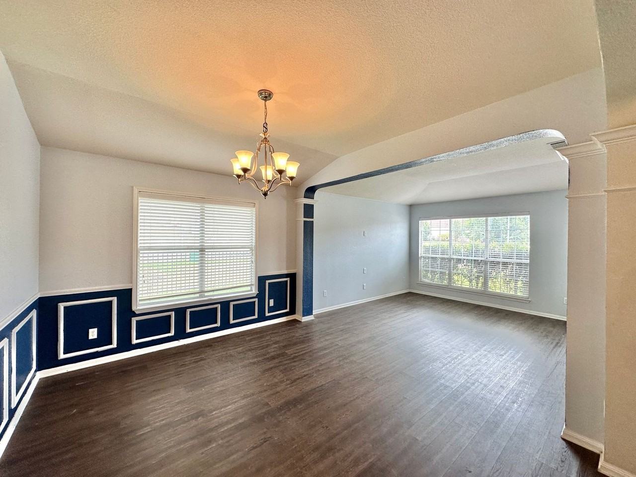 728 Cattail Cir - Photo 5 of 44