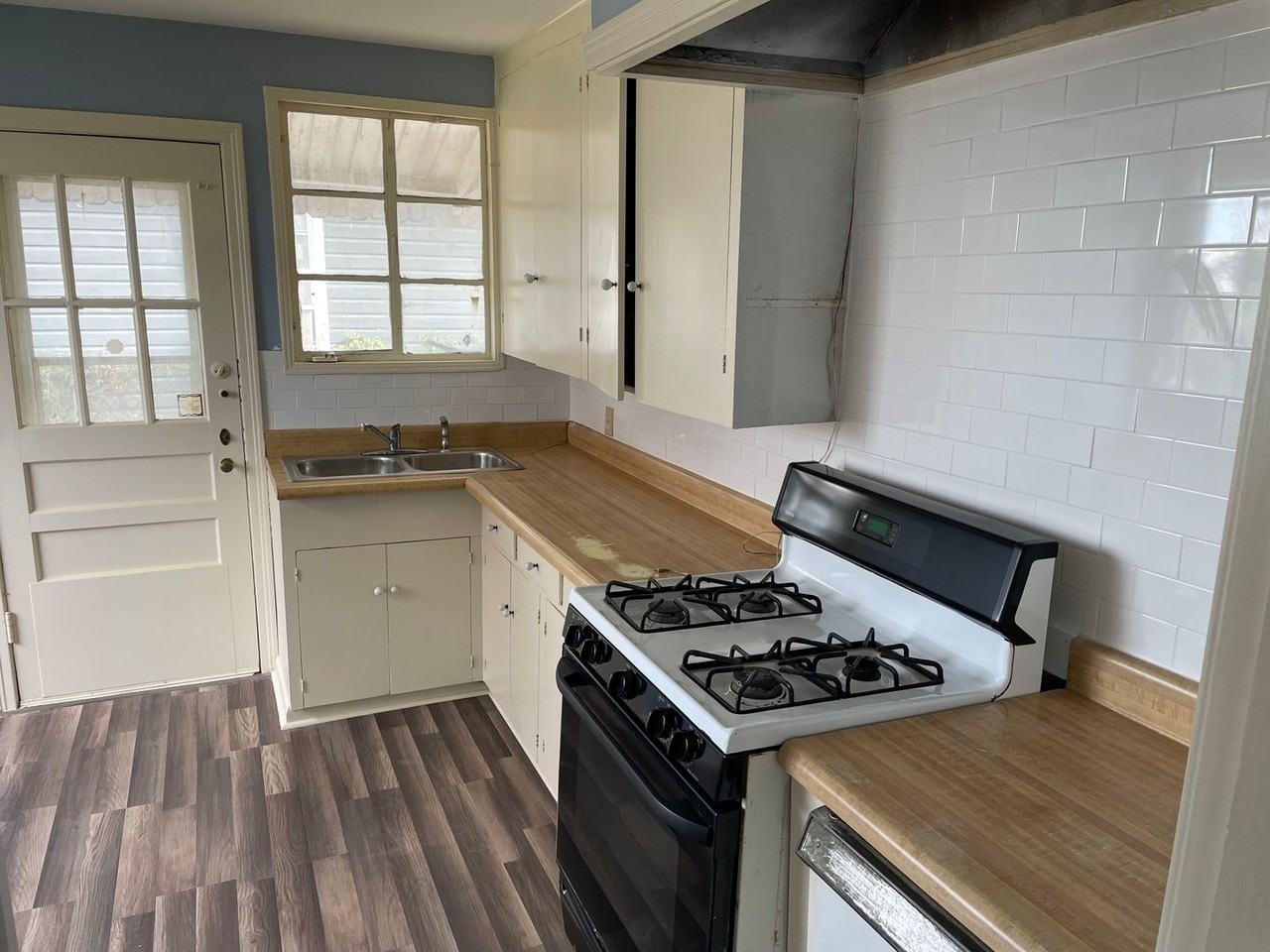 1653 Jennings St - Photo 3 of 9