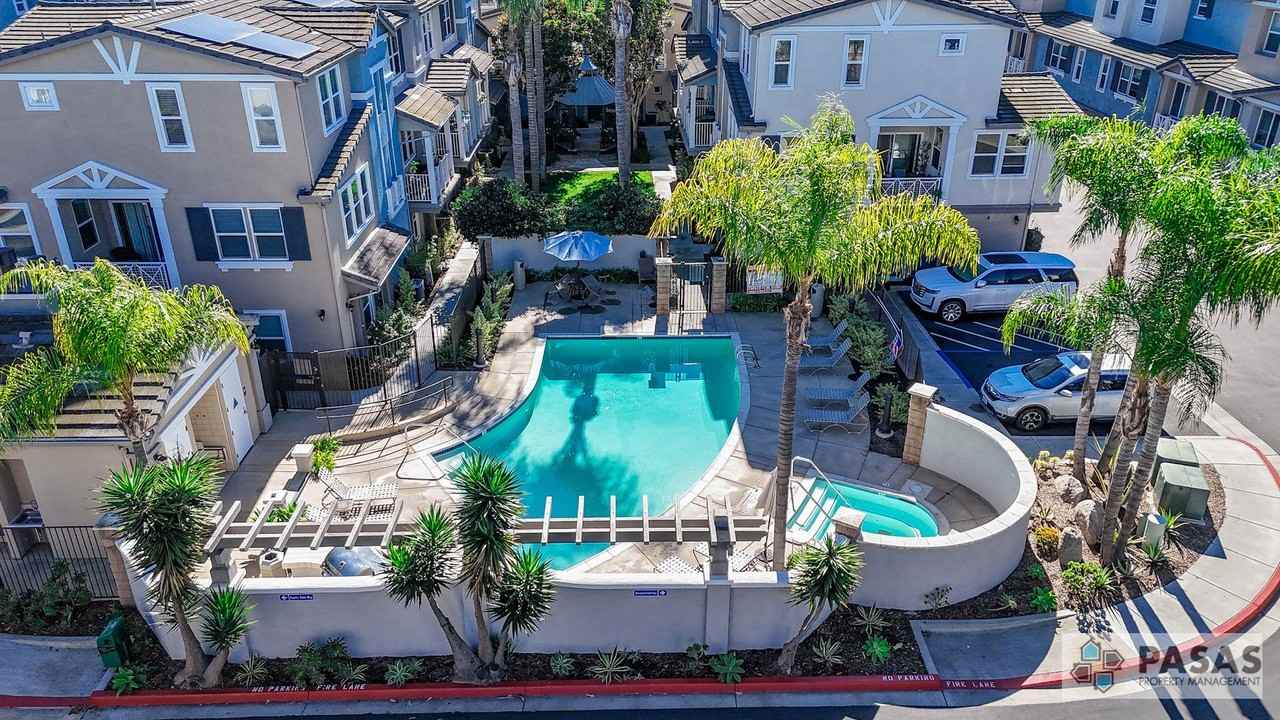 5037 Palm Point Ct - Photo 7 of 29