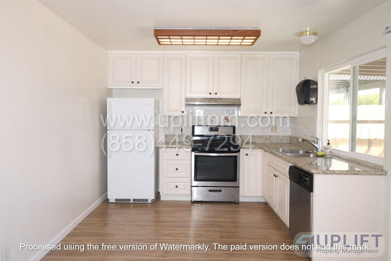 9007 Bogata Cir - Photo 5 of 14