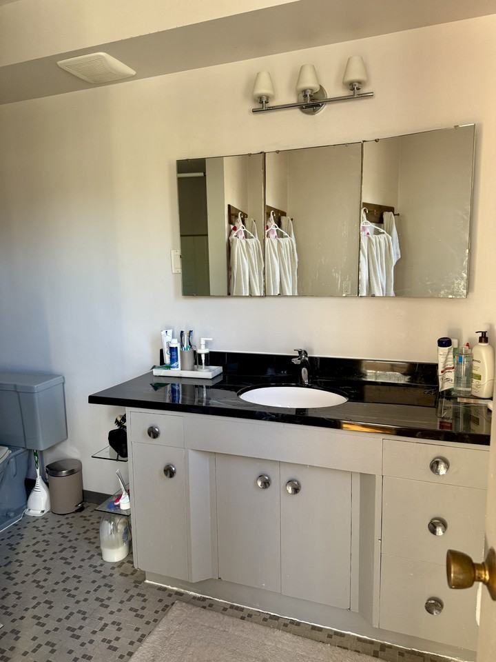 1245 West 12th Avenue - Photo 6 of 14