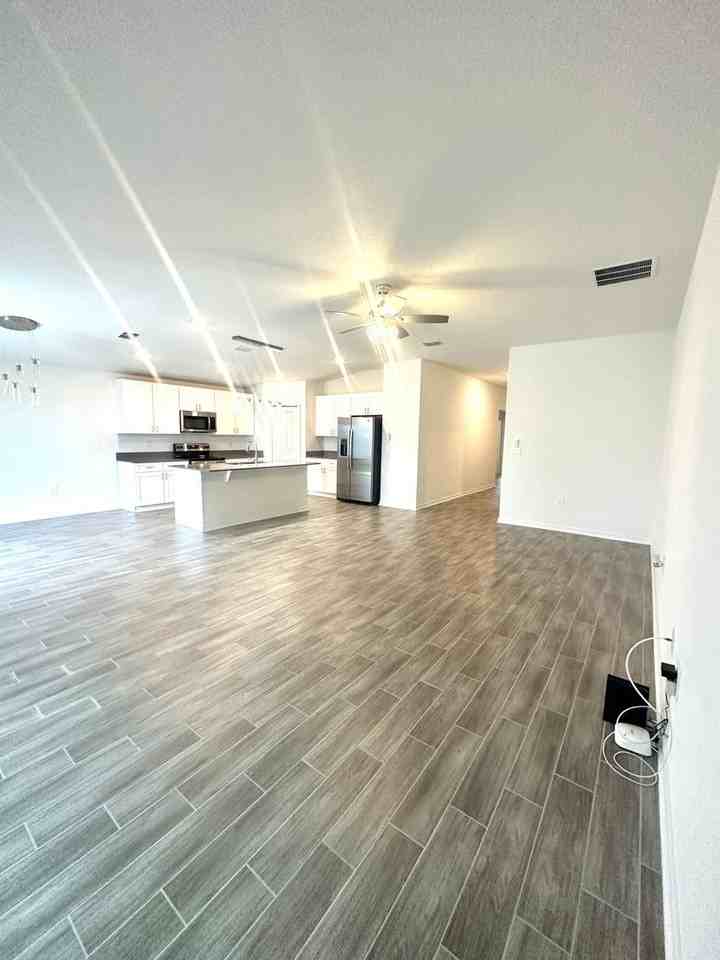 2262 Pigeon Plum Dr - Photo 3 of 42