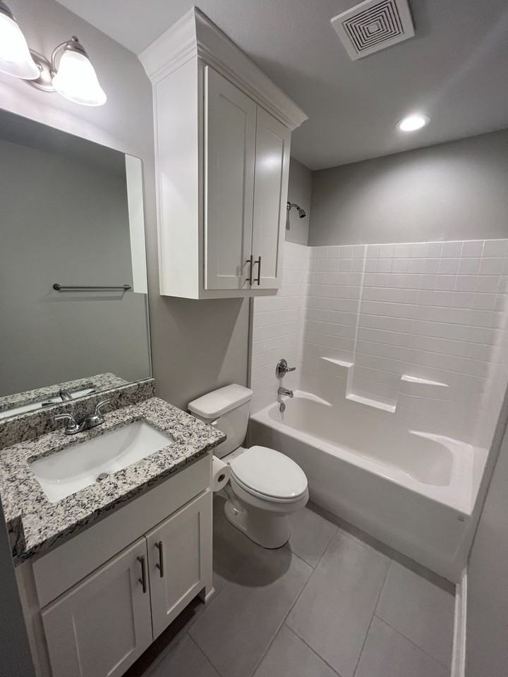 10742 County Road 169 - Photo 4 of 15