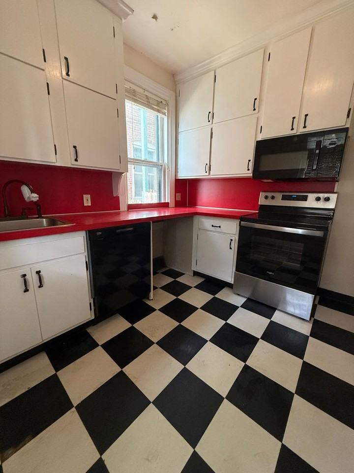 740 Marietta Ave - Photo 5 of 15