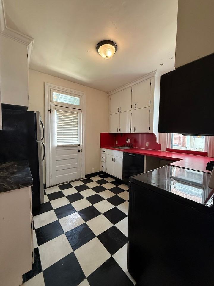 740 Marietta Ave - Photo 6 of 15