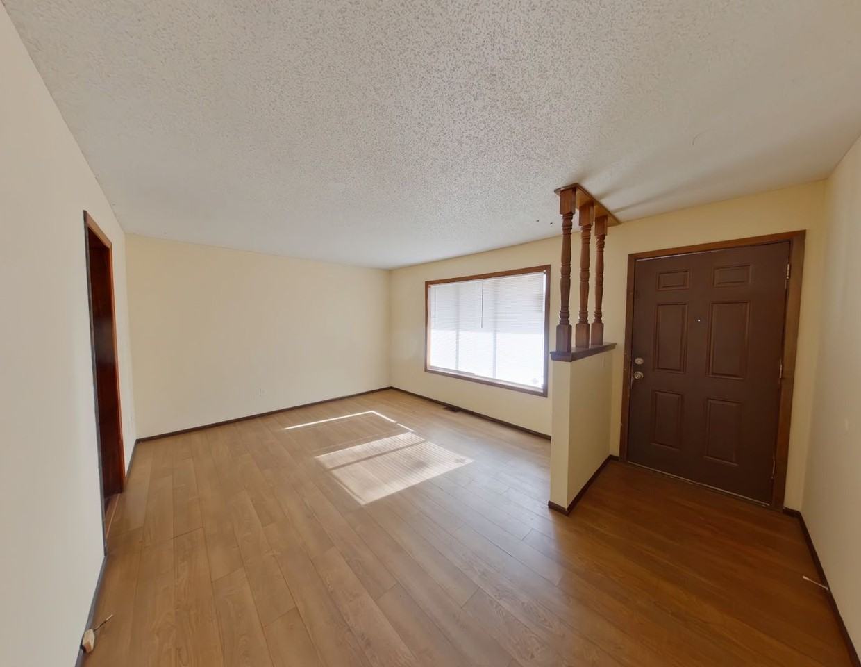 620 N Richmond Ave - Photo 2 of 9