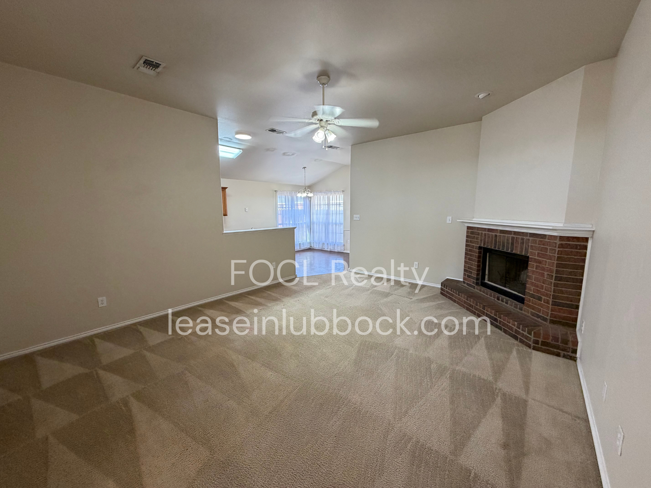 6544 94th St - Photo 3 of 12