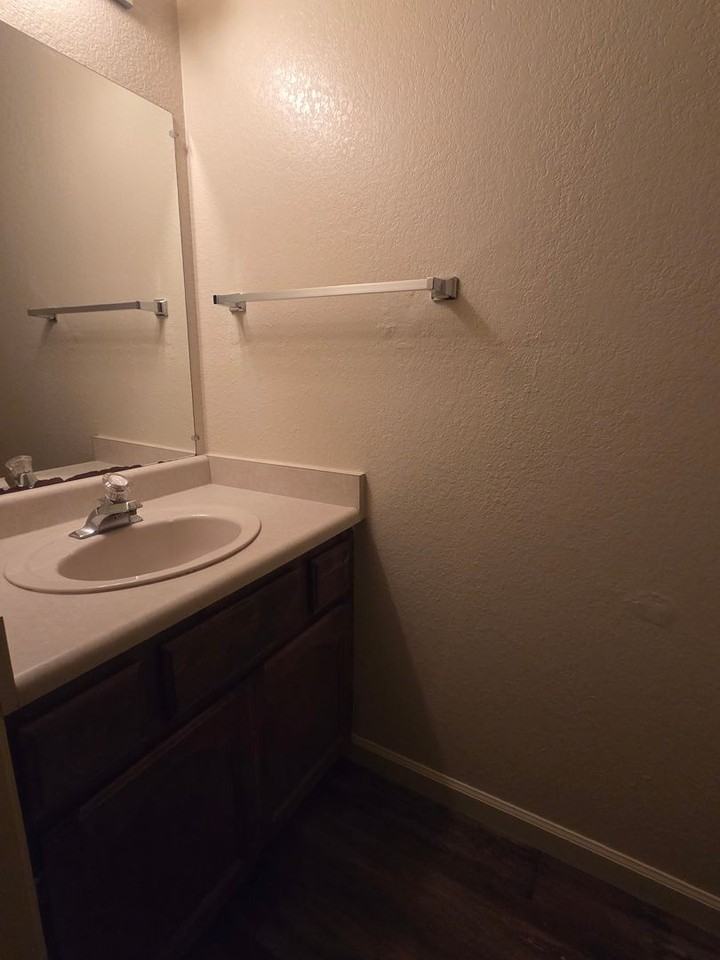 20618 Chief Fuller Way #D - Photo 7 of 16