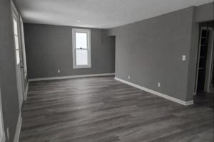 featured image of 416 W Maple St