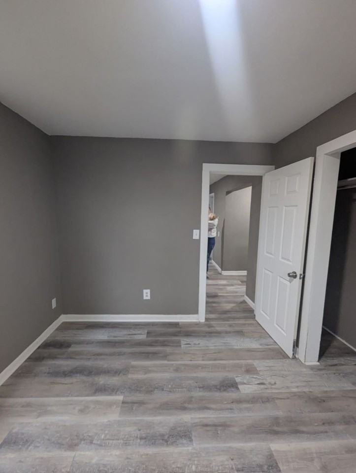 416 W Maple St - Photo 4 of 11