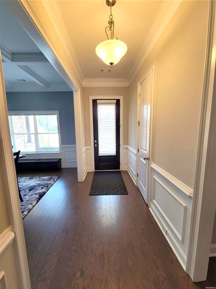 104 Jane Ct - Photo 2 of 39