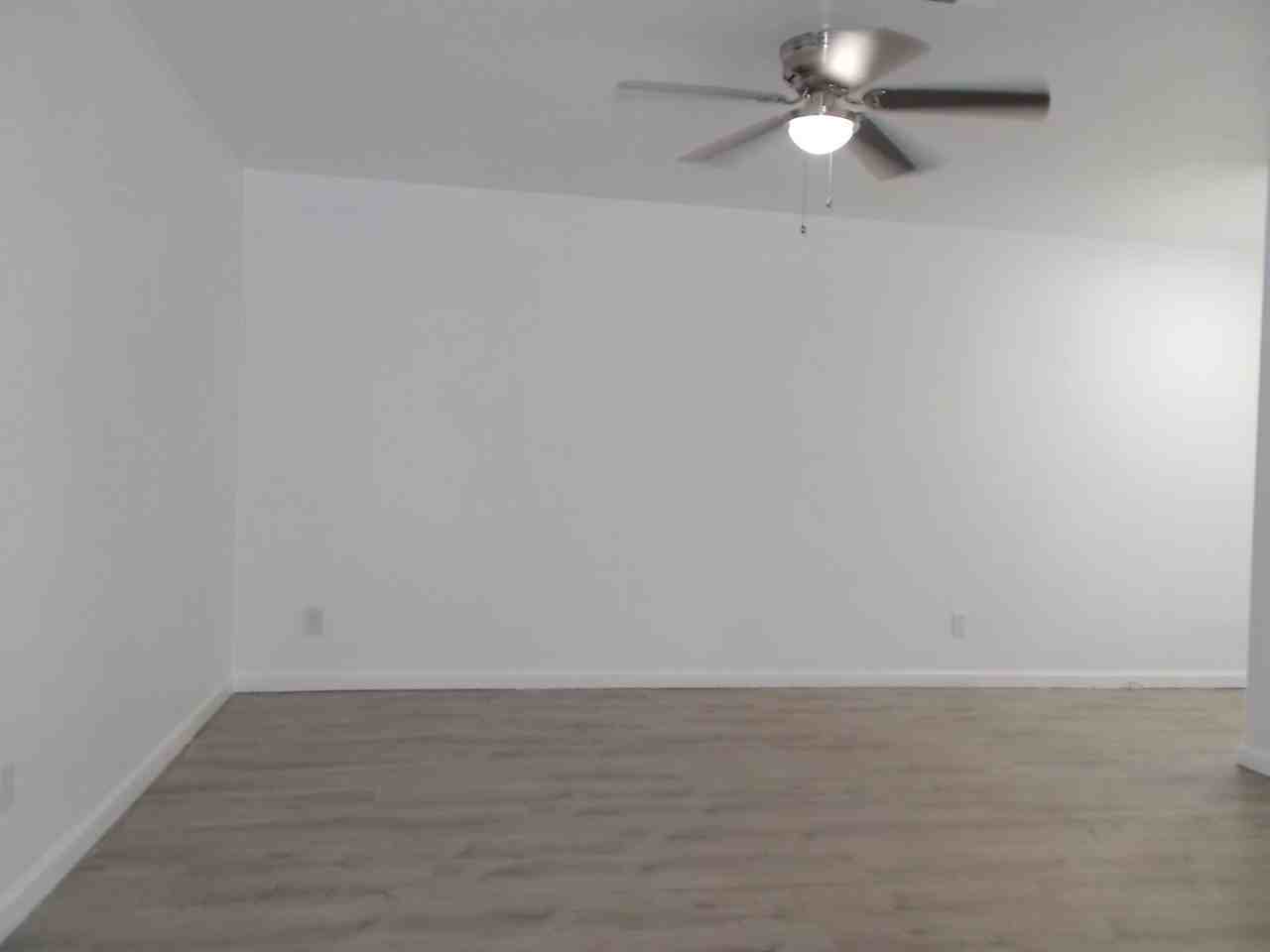 6208 Ilanos Ln - Photo 6 of 21