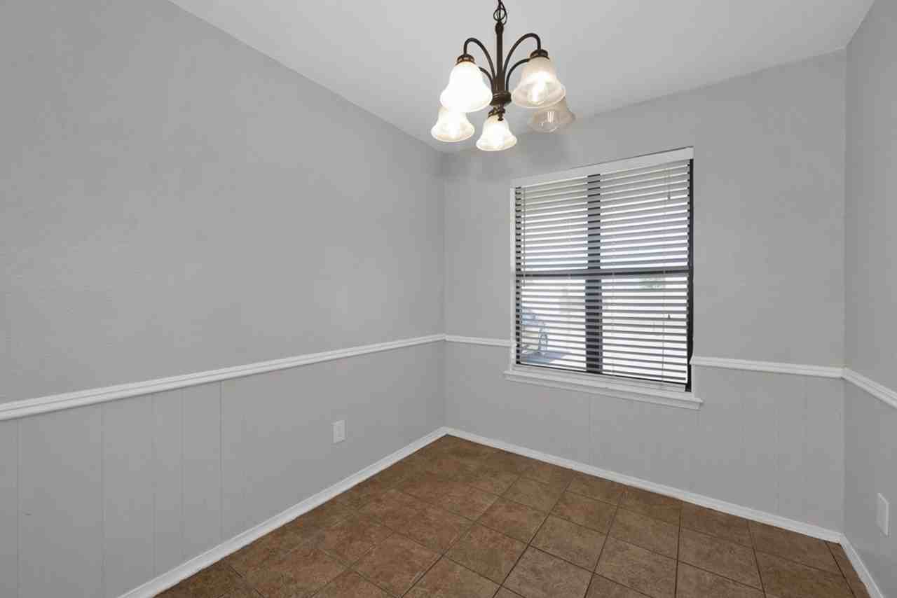 4200 S Austin St. - Photo 7 of 13