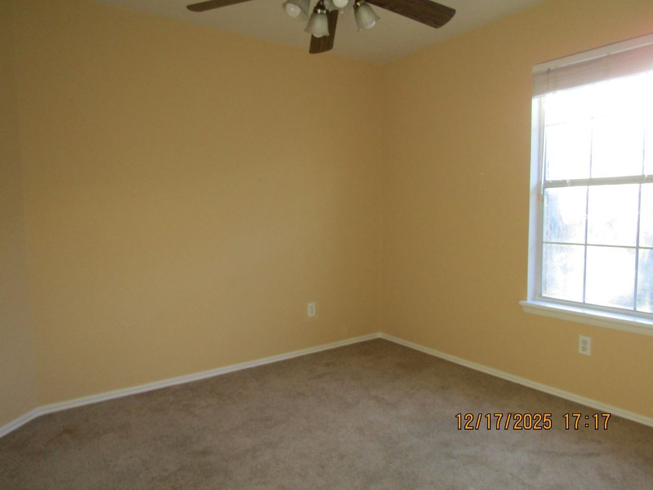 6 Nw Stonebrook Dr - Photo 7 of 47