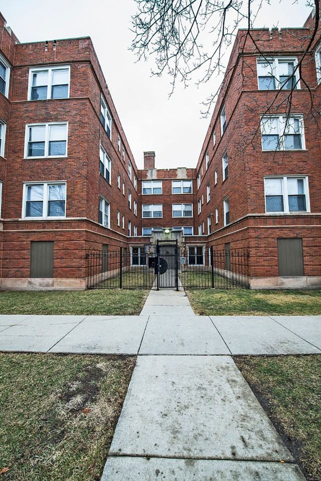 8152 S Evans 714 - Photo 4 of 16