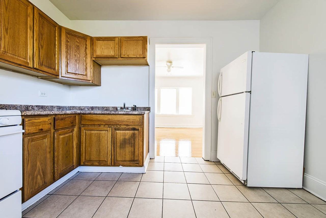 6356 S Francisco - Photo 4 of 15