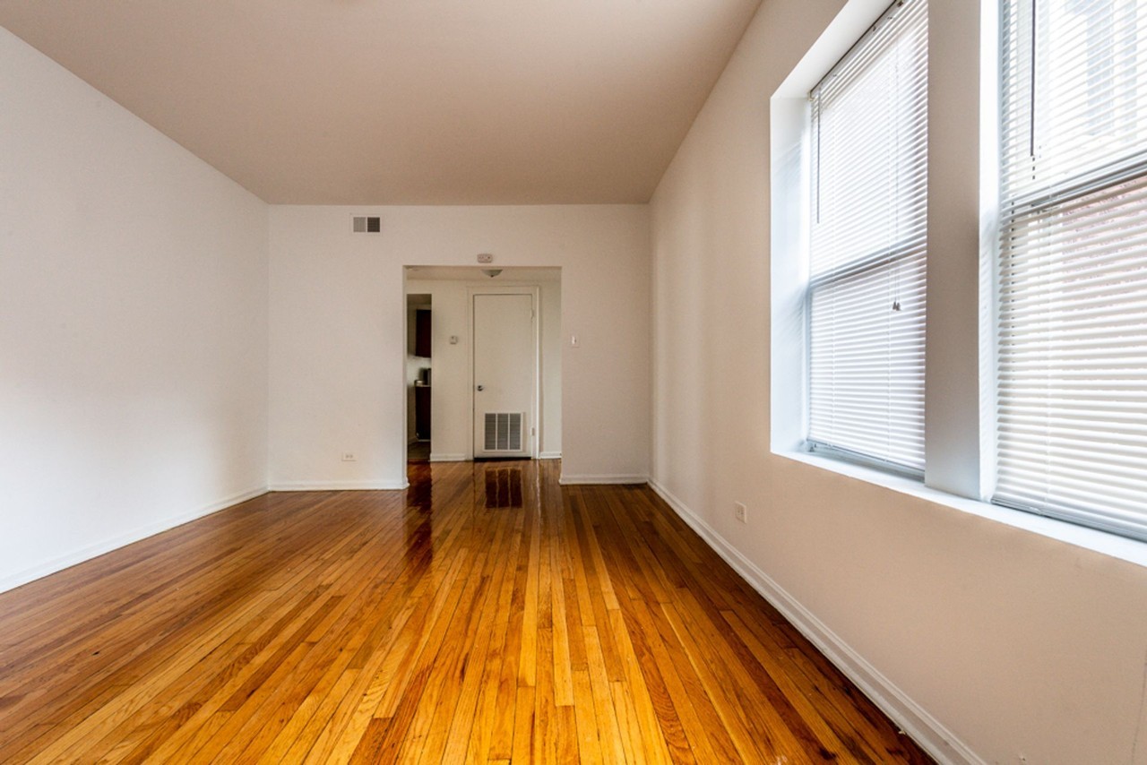 1123 N Lawler - Photo 7 of 17