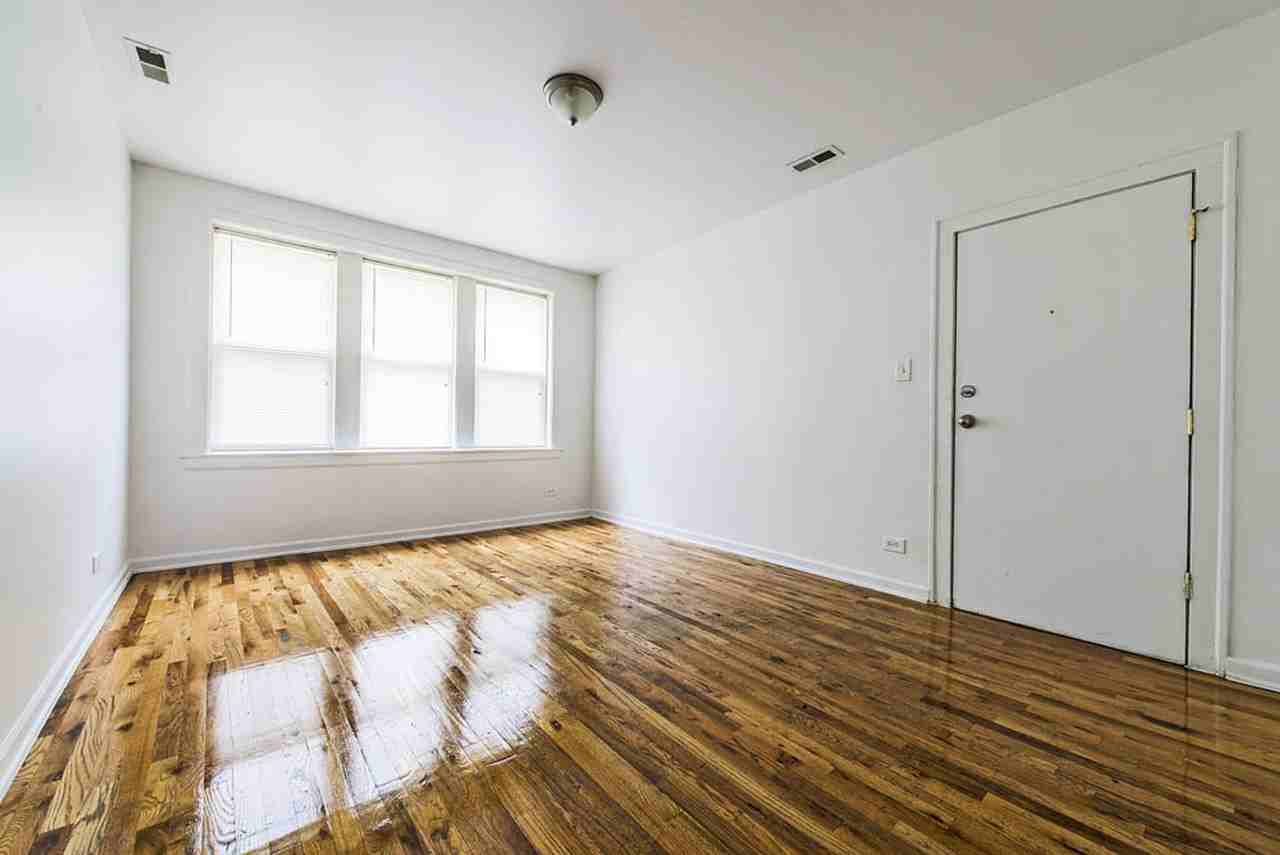 1145 N LeClaire - Photo 5 of 20