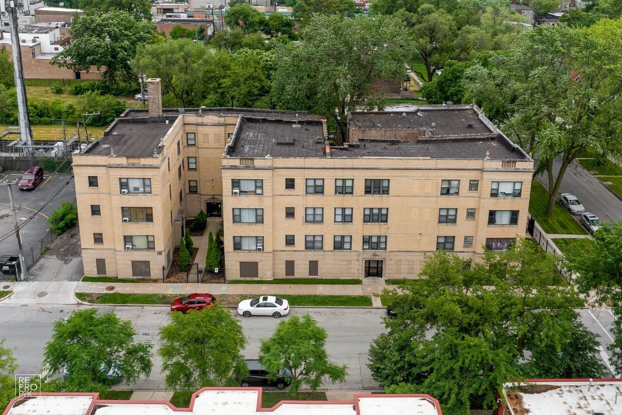 7003 S Harper Chicago, IL 60637 - Photo 4 of 24