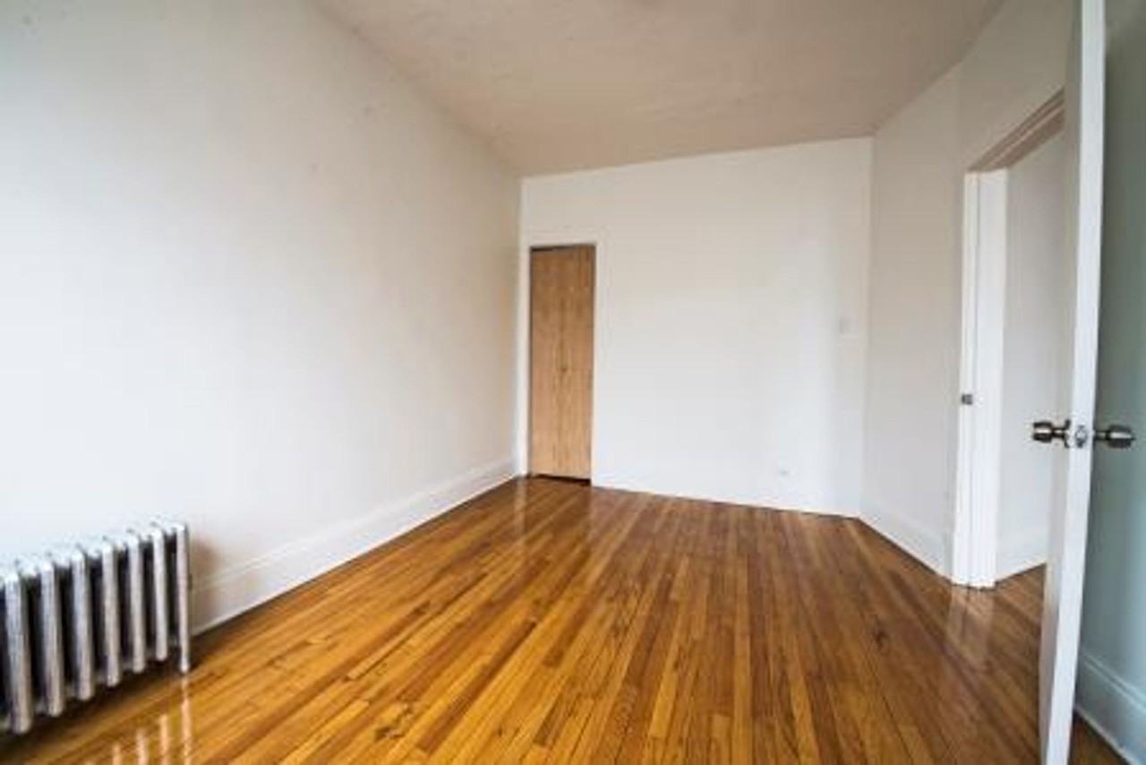 7003 S Harper - Photo 4 of 19