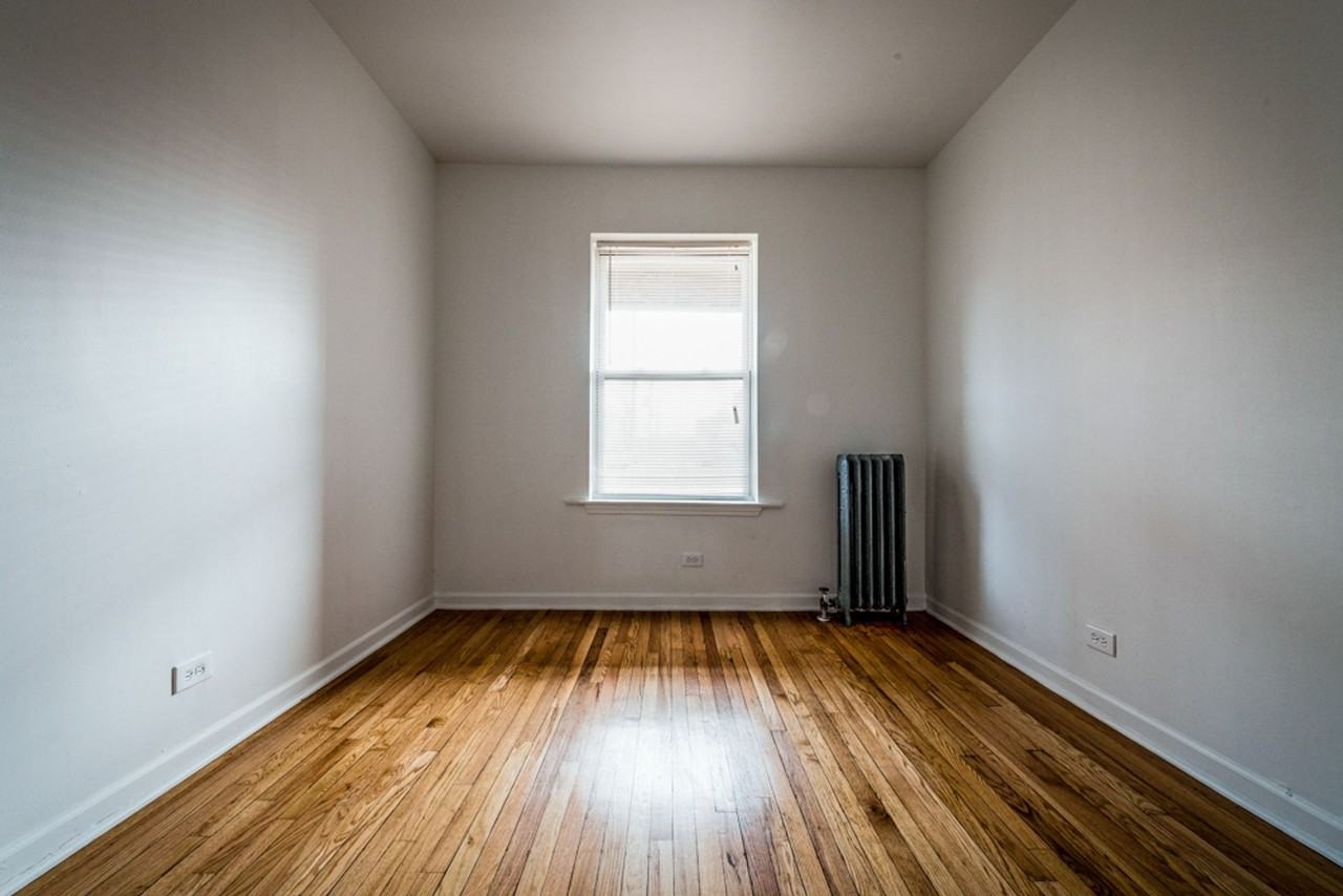 6748 S Blackstone Ave. 1452 - Photo 4 of 19