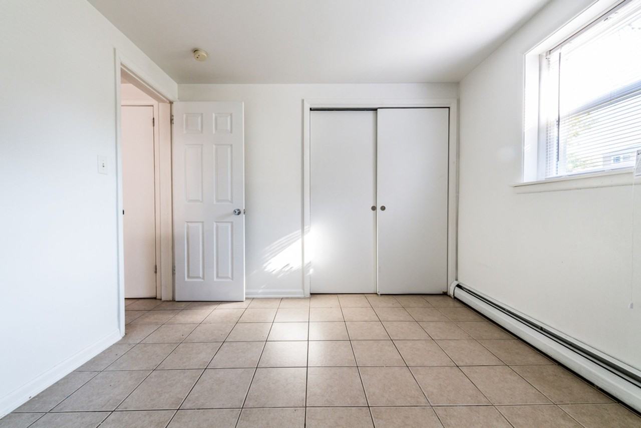 812 S 19th Ave Maywood, IL 60153 - Photo 4 of 18