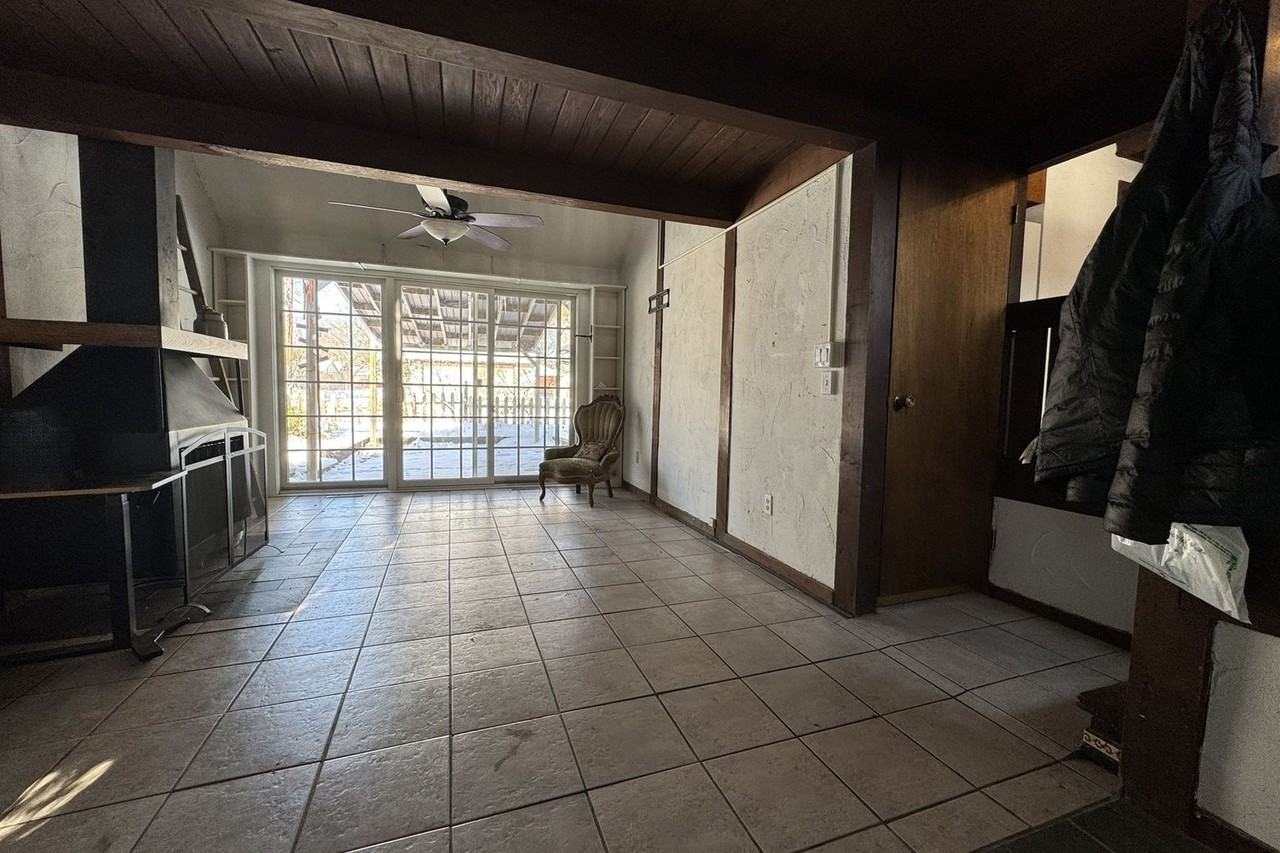 1211 S 3rd St - Photo 6 of 20