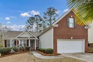 featured image of 520 Menauhant Ct