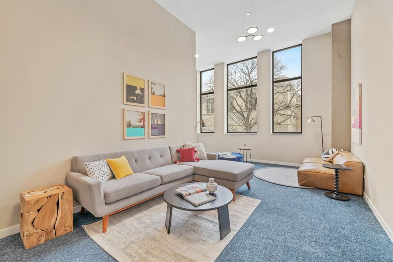 1900 Lawrence - Photo 2 of 28