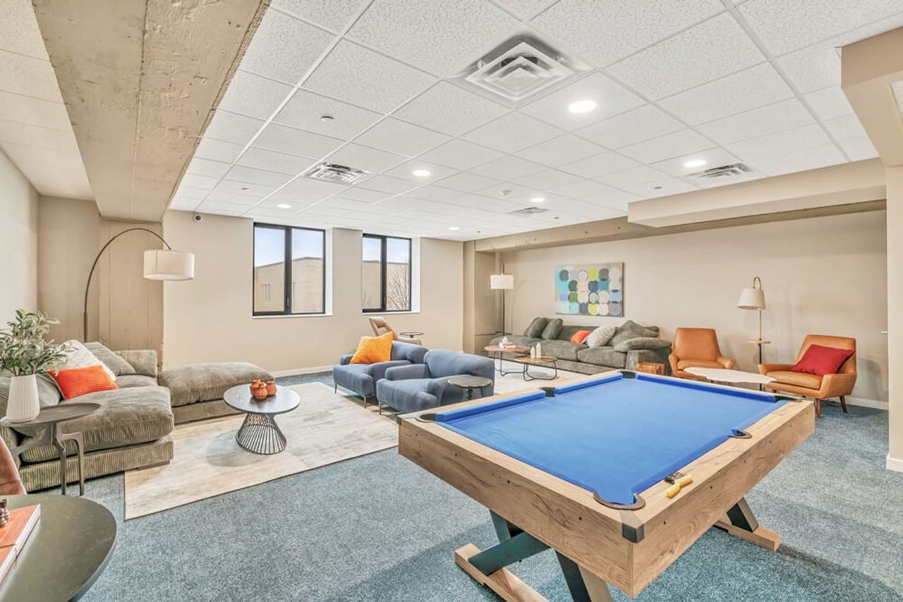 1900 Lawrence - Photo 3 of 28