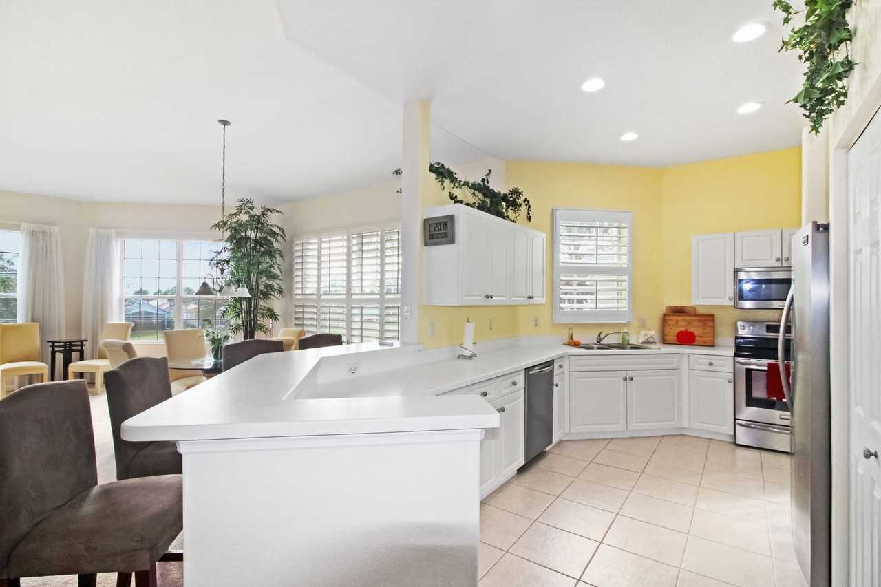 1311 Triano Cir - Photo 5 of 27