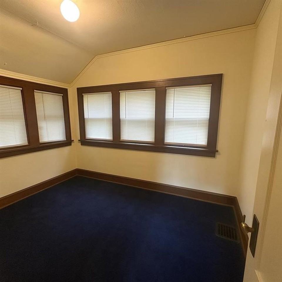 418 Orchard Park - Photo 7 of 9