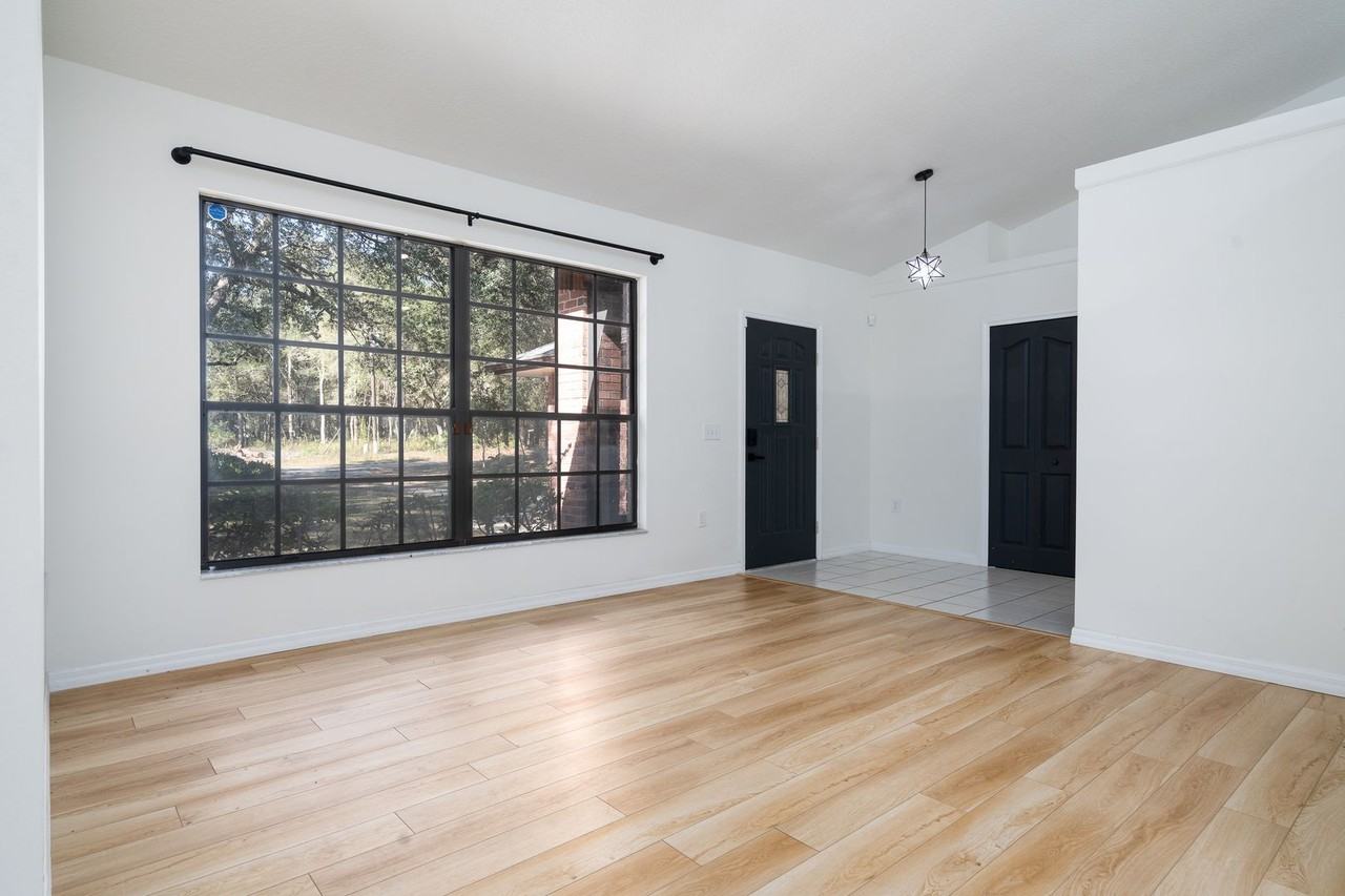 3399 Quail Dr - Photo 2 of 25