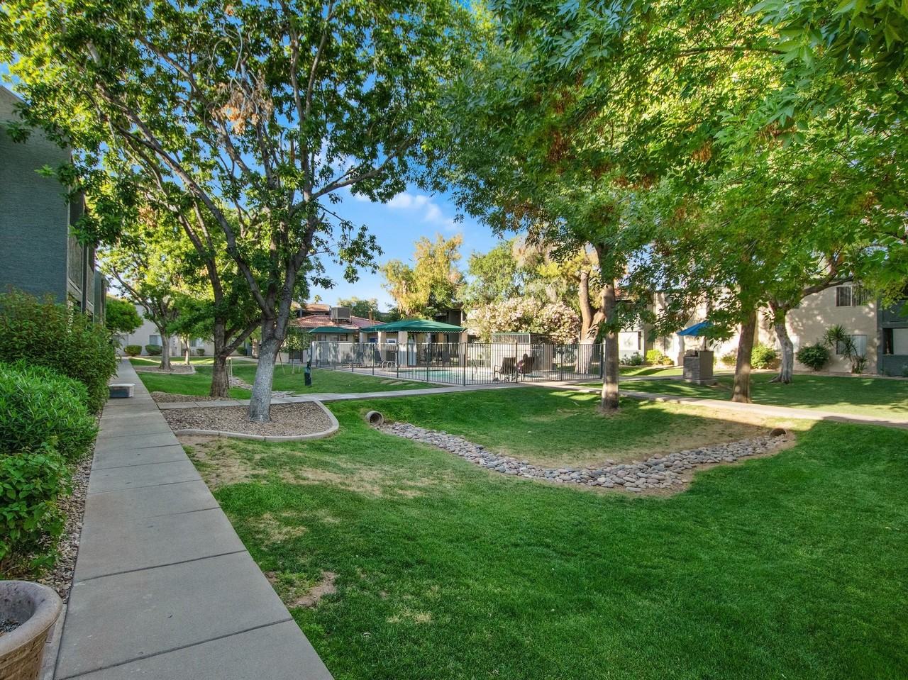 Waylon Desert Haven - Photo 7 of 29