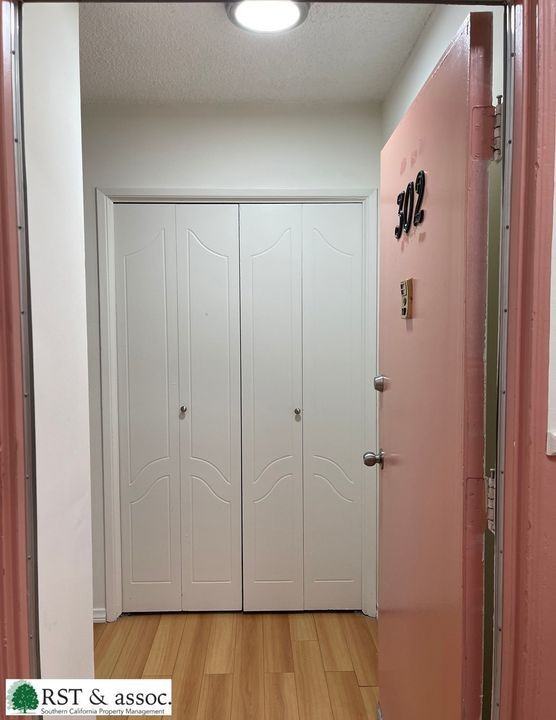 1815 N. Serrano Avenue, - Photo 7 of 50