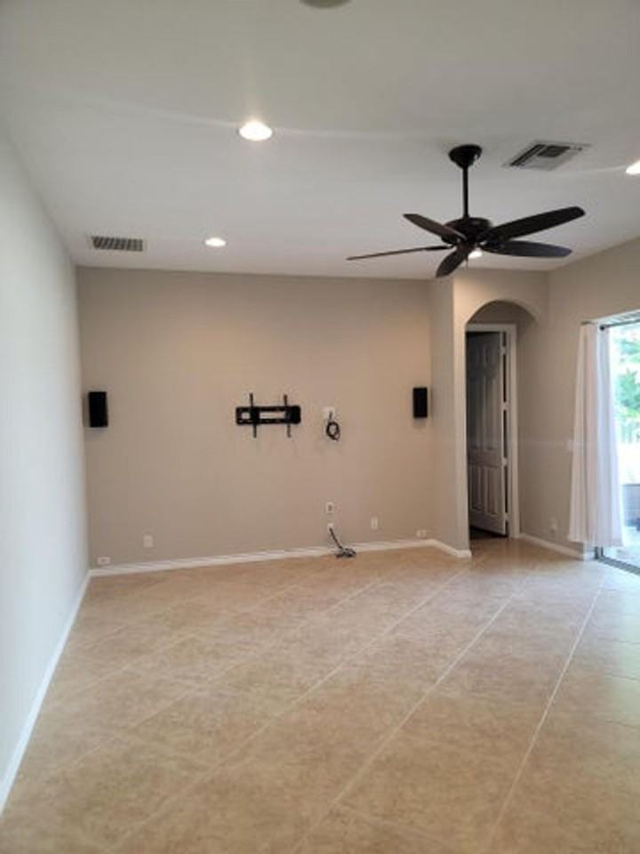 9335 Plantation Estates Dr - Photo 4 of 16