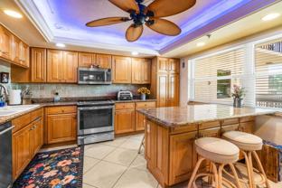 374 Golfview Rd - Photo 1 of 1