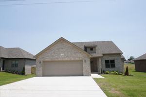 featured image of 1814 N Oak St