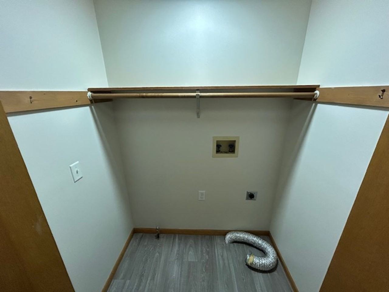 1234 Lake Charles Ave - Photo 5 of 18