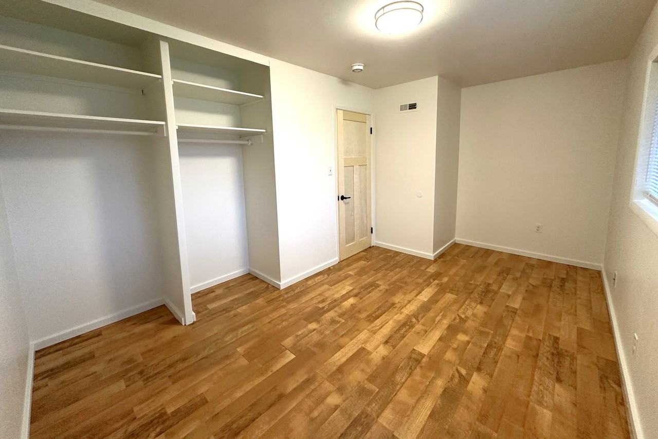 21904 41st Pl W - Photo 5 of 22