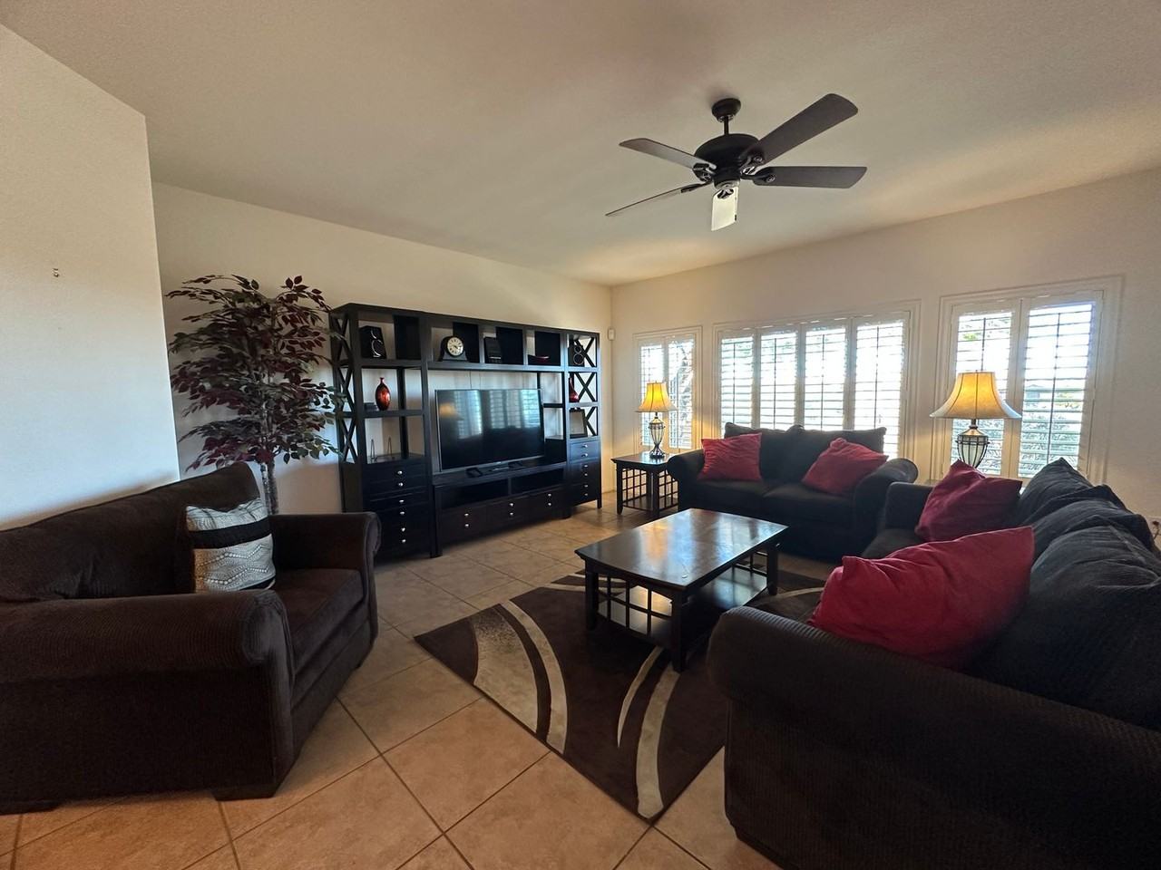 860 Canterra St #1036 - Photo 2 of 29