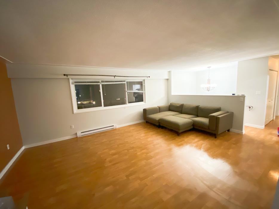 1418 McKenzie Avenue - Photo 3 of 10