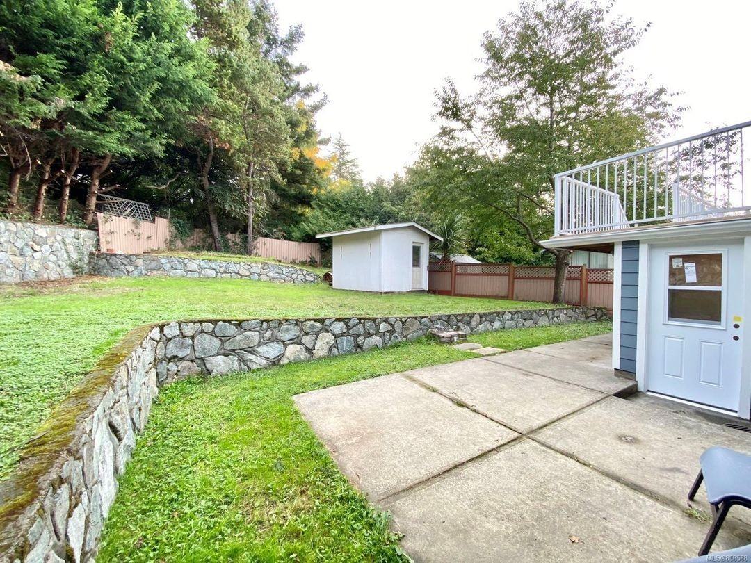 1418 McKenzie Avenue - Photo 2 of 10