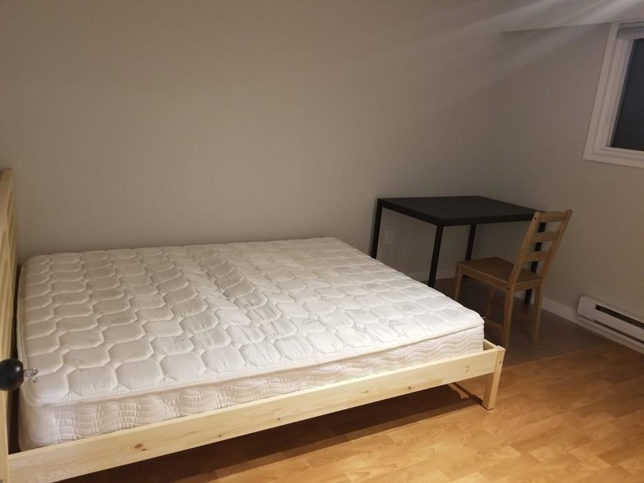 1418 McKenzie Avenue - Photo 7 of 10